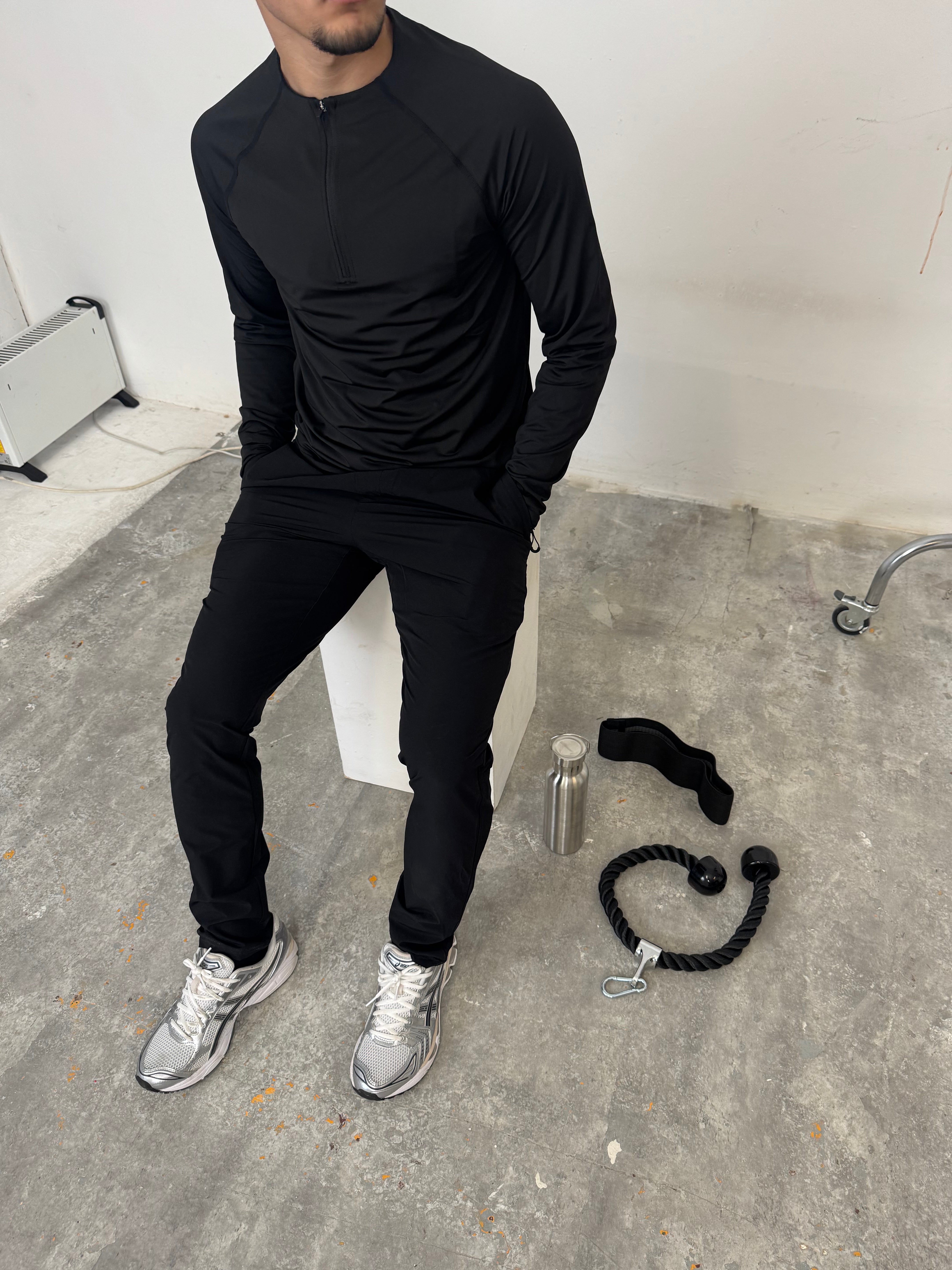 STAPLE TRACKPANT - STONE GREY