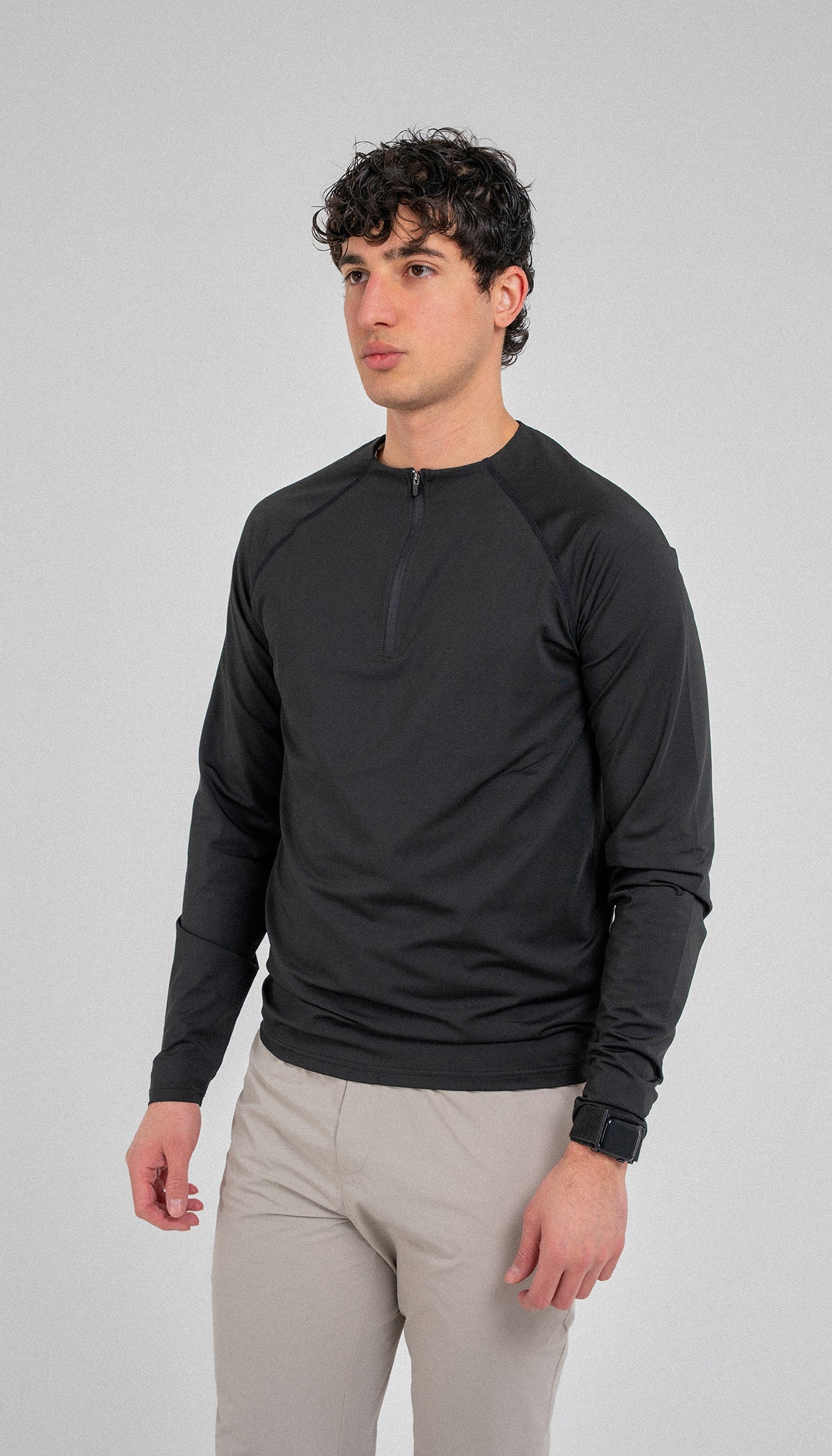 STAPLE ZIP - BLACK