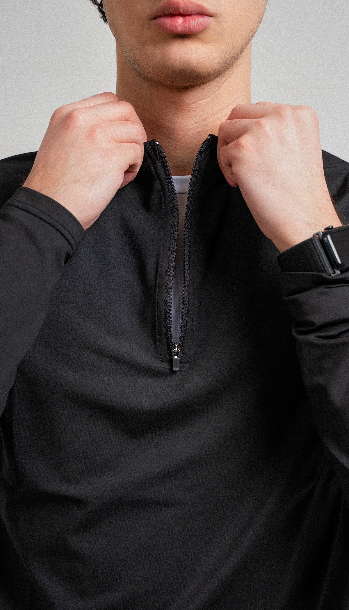 STAPLE ZIP - BLACK