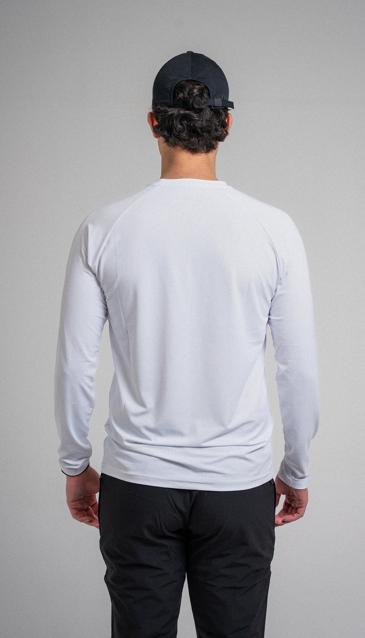 TRAINING DAY LONGSLEEVE - WHITE